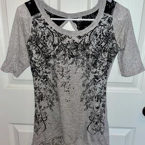 Gray and Black Patterned Top